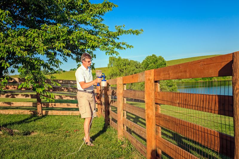 Cedar Fence Staining